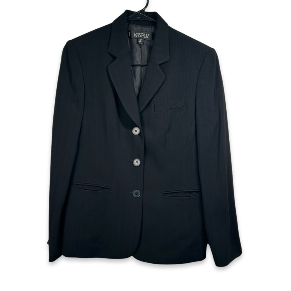 Kasper petite Pin Stripe Blazer Size 6 P